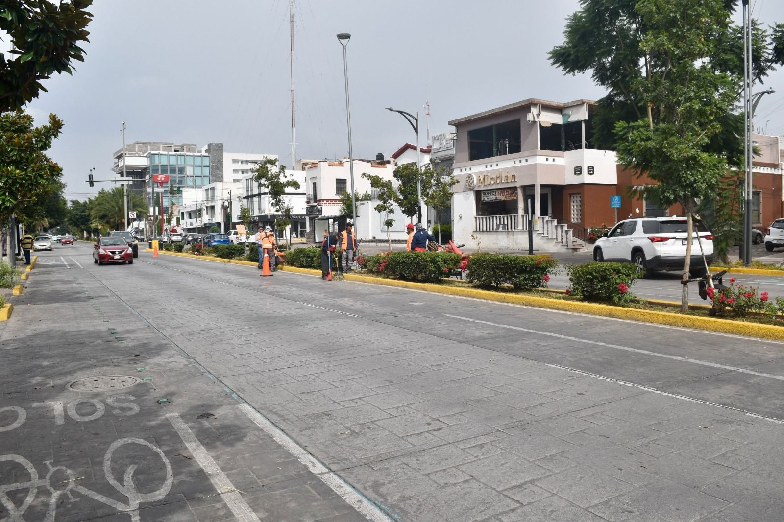 GOBIERNO DE LA CAPITAL CONTRIBUYE A LA MEJORA DE AVENIDA VENUSTIANO CARRANZA